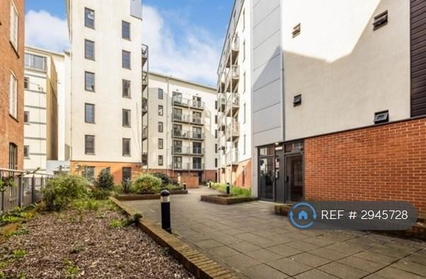 2 bedroom flat in Park West, Nottingham, NG7 (2 bed) (#2945728)