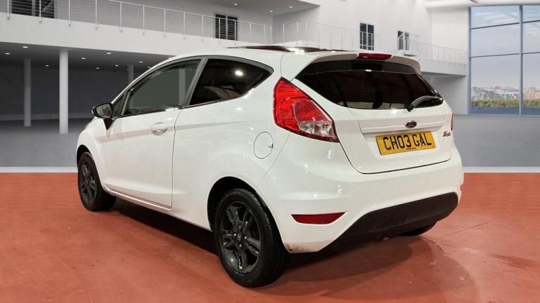 FINANCE AVAILABLE 2016 FORD FIESTA 1.3 Zetec White Edition 2xKEYS 12 MONTH MOT
