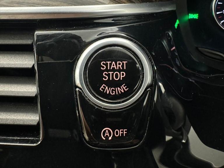 2017 BMW 5 Series 520d M-SPORT AUTO 190 BHP + SAT NAV + HEATED LEATHER Saloon Diesel Automatic