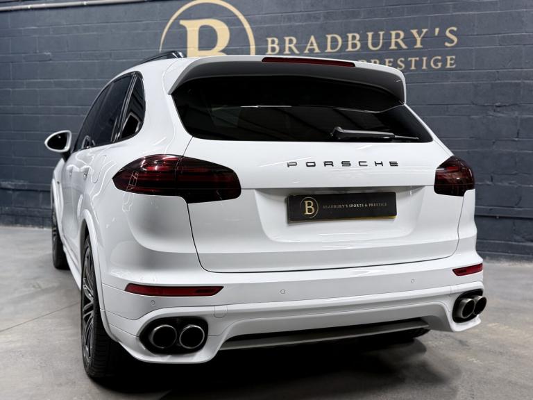 PORSCHE CAYENNE 3.0 V6 E-Hybrid S Platinum Edition 2017