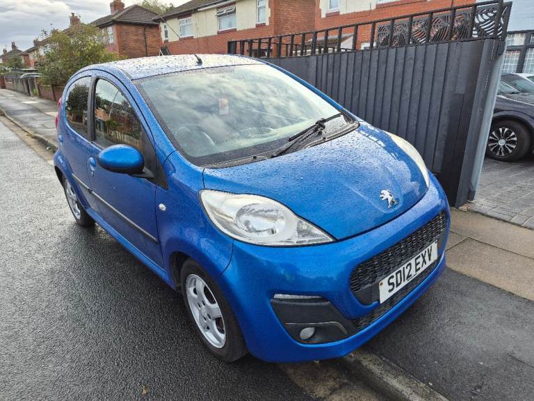 Peugeot, 107, Hatchback, 2012, Manual, 998 (cc), 5 doors