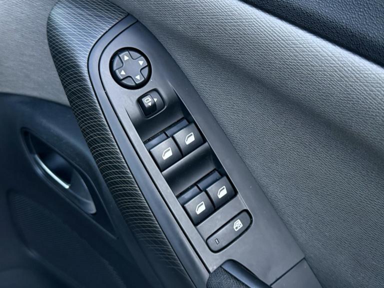 CITROEN C4 PICASSO 1.6 e-HDi Exclusive 2014