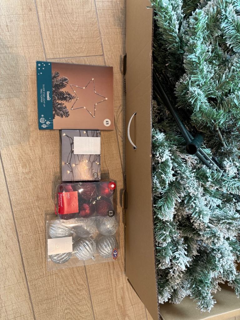 6ft Snowy Christmas Tree Bundle – Lights, Star & Baubles Included