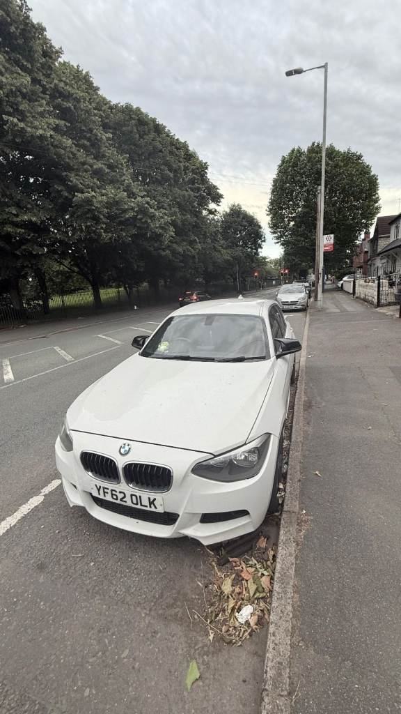 BMW, 1 SERIES, Hatchback, 2013, Manual, 1995 (cc), 5 doors