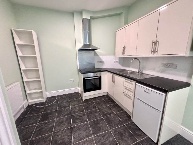 Old Market Studio Flat - Inc C/Tax, Water, Peak Time Heating 