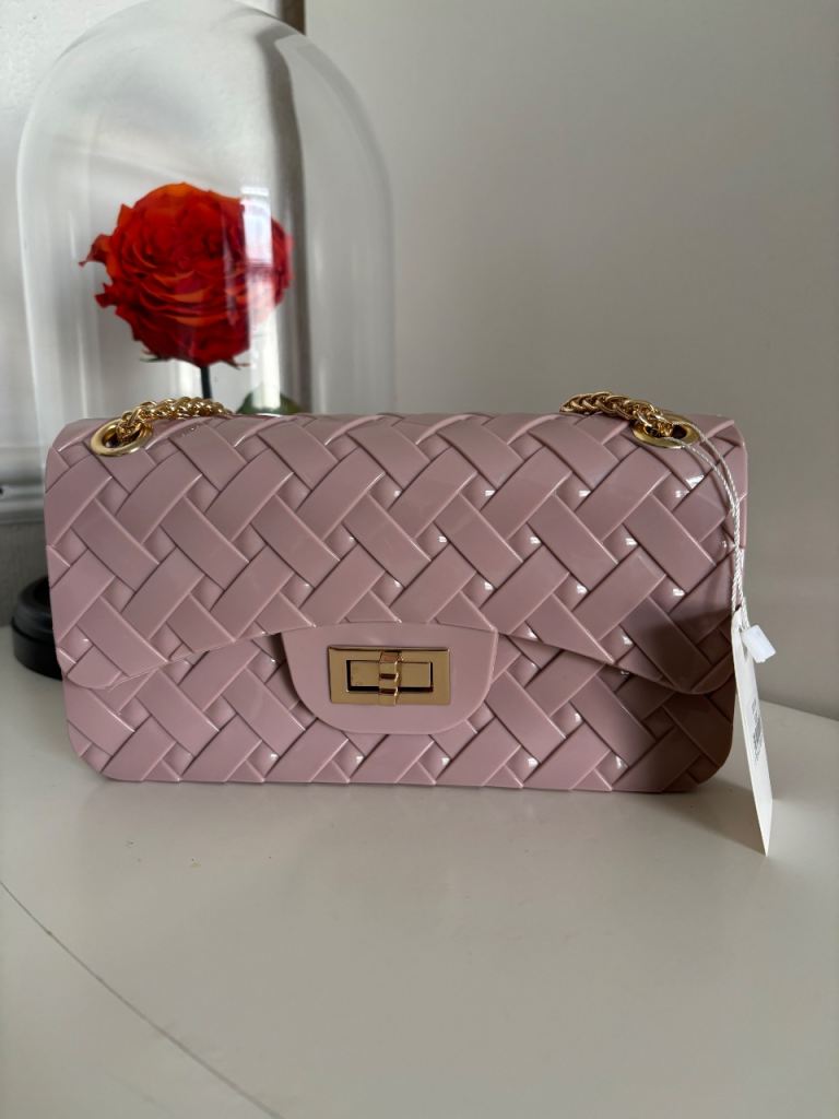 New Pink viral Jelly Shoulder Bag with Gold Chain