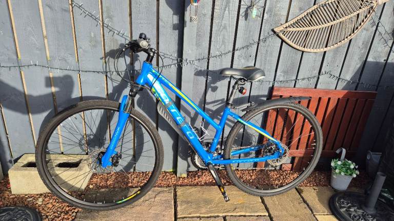 Carrera Crossfire 2 Womens bike 