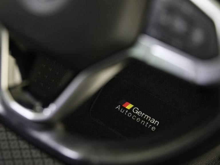 2020 Volkswagen Transporter Shuttle 2.0 TDI S Minibus Double Cab 5dr Diesel Manual SWB Euro 6 (s/...