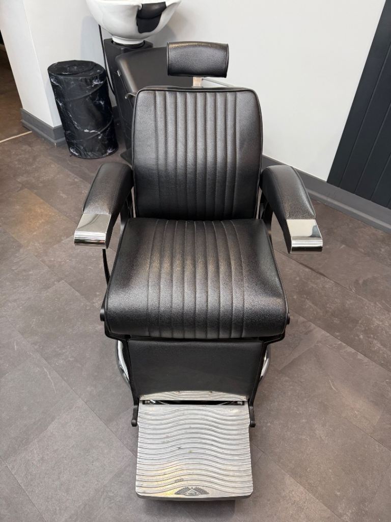 Barber Chair 
