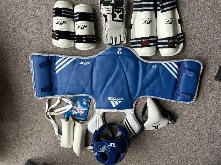 Taekwondo full kit. Adidas body armour size 2, arm, shin, foot, hand & groin guards. Like NEW.