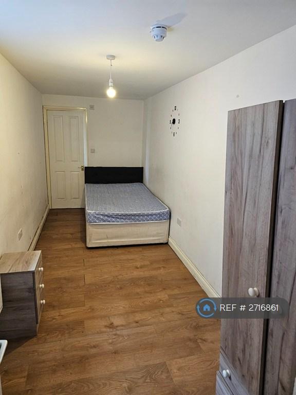 1 bedroom in Bolton, Bolton, BL1 (#2716861)