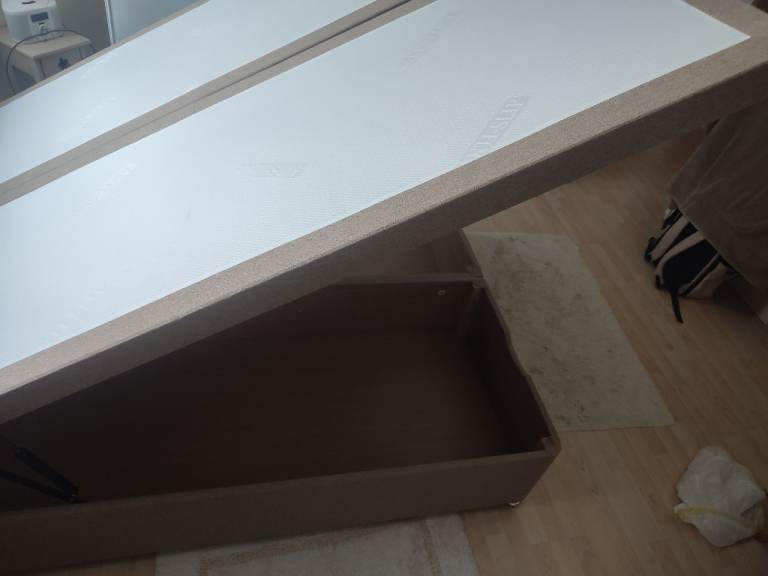 Ottoman Bed / Double