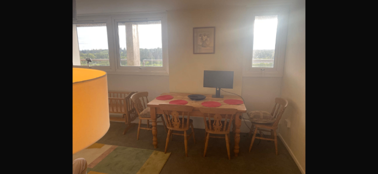 Bright 1-Bedroom Furnished Flat in Hazlehead, Aberdeen – £400/month, Available April