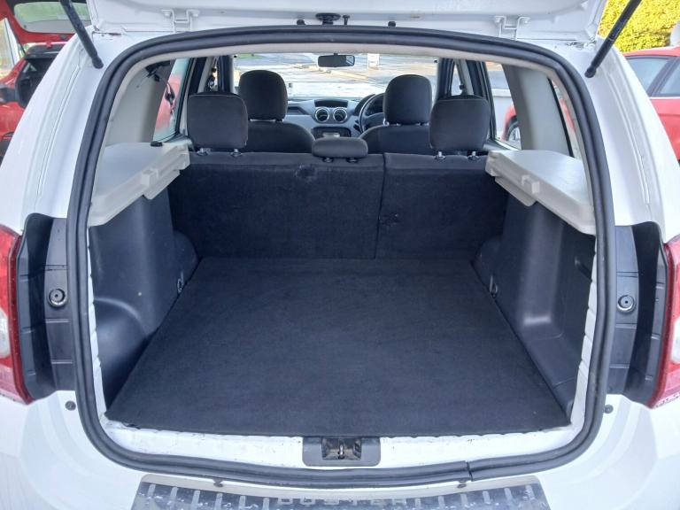 2013 Dacia Duster 1.5 dCi 110 Laureate 5dr 4X4 HATCHBACK Diesel Manual