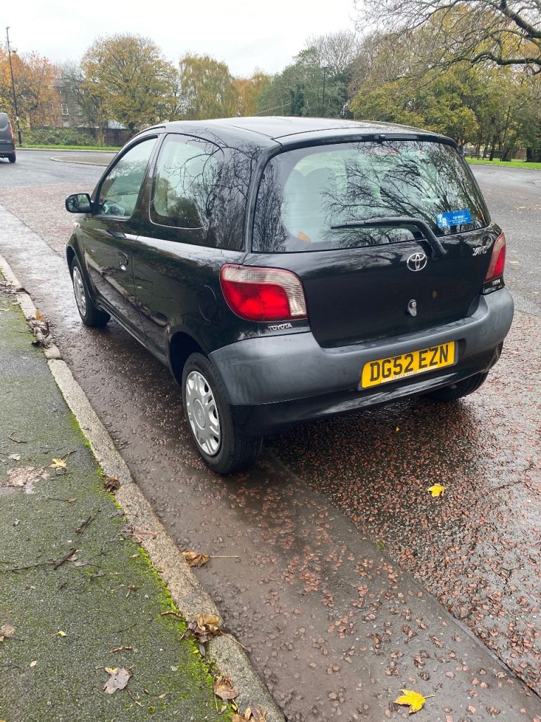Low mileage Toyota, YARIS, Hatchback, 2002, Manual, 998 (cc), 3 doors