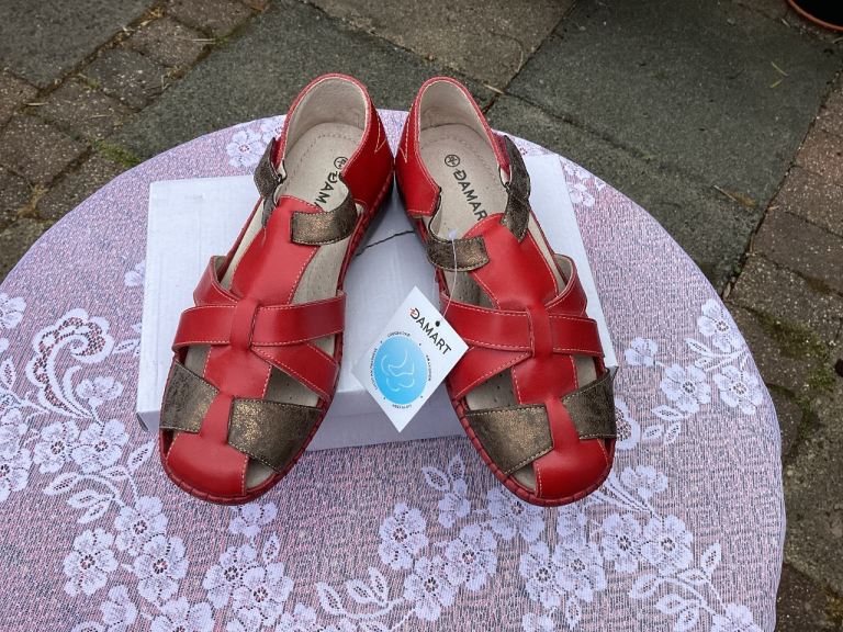 DAMART Red Sandals – Brand New, Never Worn