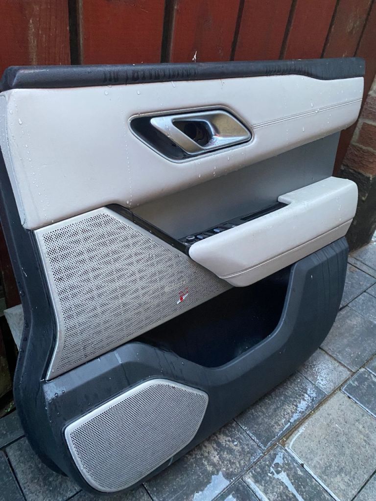 Range Rover velar driver door card