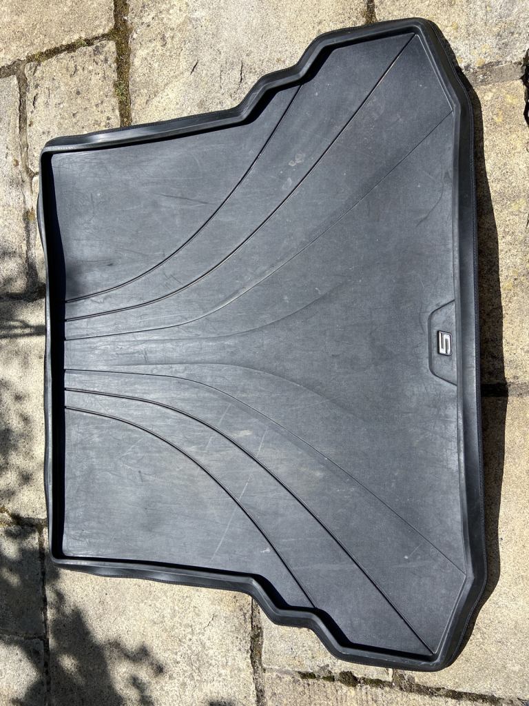 BMW 5 Series floor mat