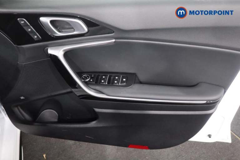 2025 Kia Ceed 1.5T GDi ISG 138 GT-Line S 5dr DCT HATCHBACK PETROL Automatic