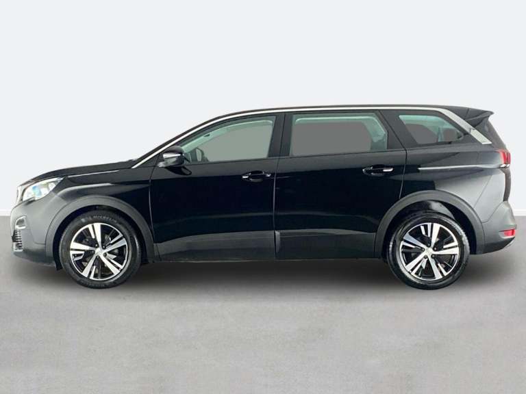2020 Peugeot 5008 1.2 PureTech Active 5dr Crossover/SUV PETROL Manual