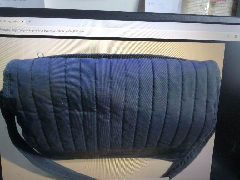 baby changing tote bag in navy - Good condition