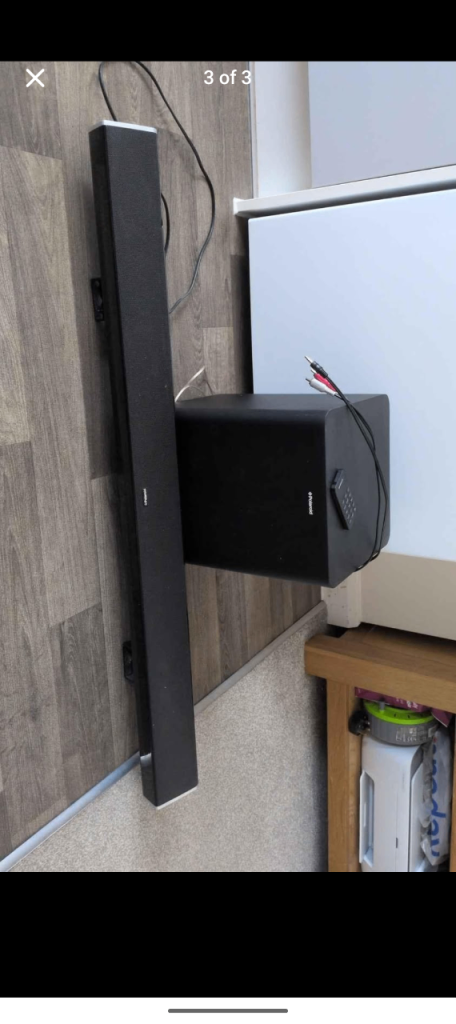 Soundbar with speaker - Good Condition