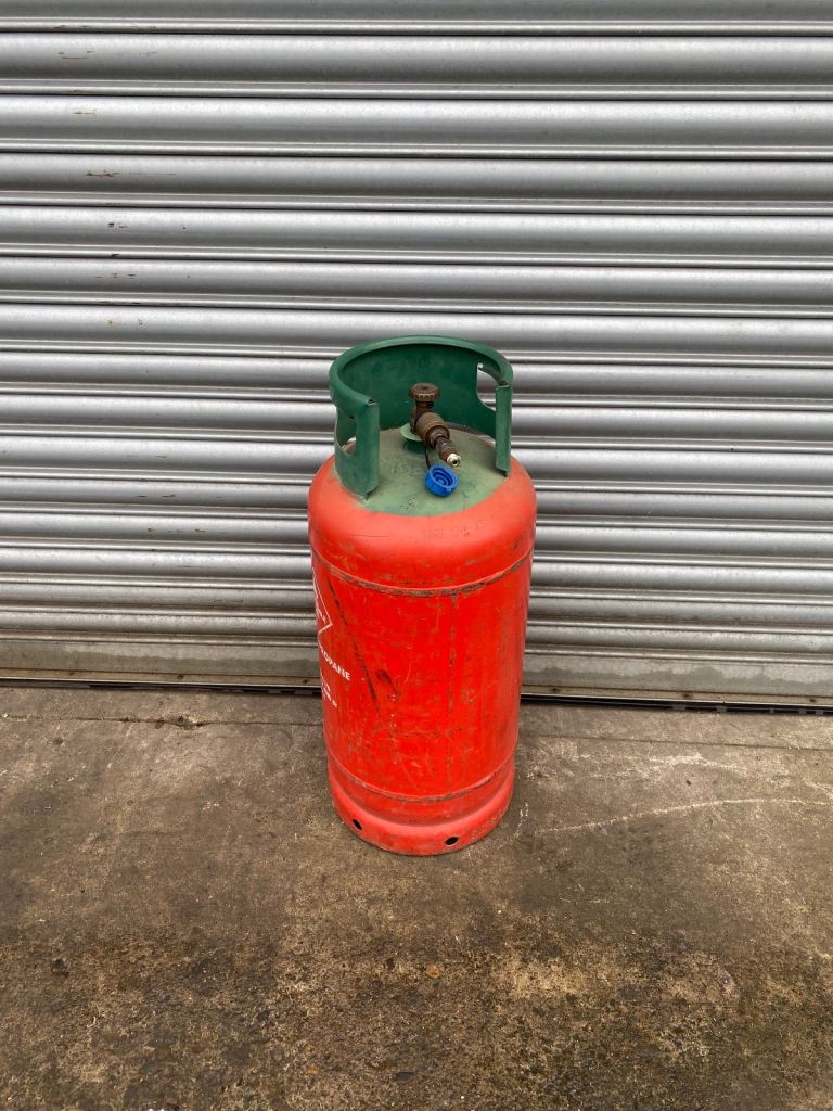 Forklift gas bottle FULL propane lpg call Graeme 