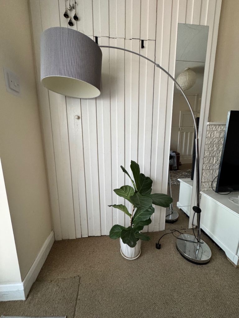 Arc Floor lamp