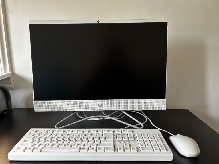 Hp one in all desktop intel I3 processors works perfectly 
