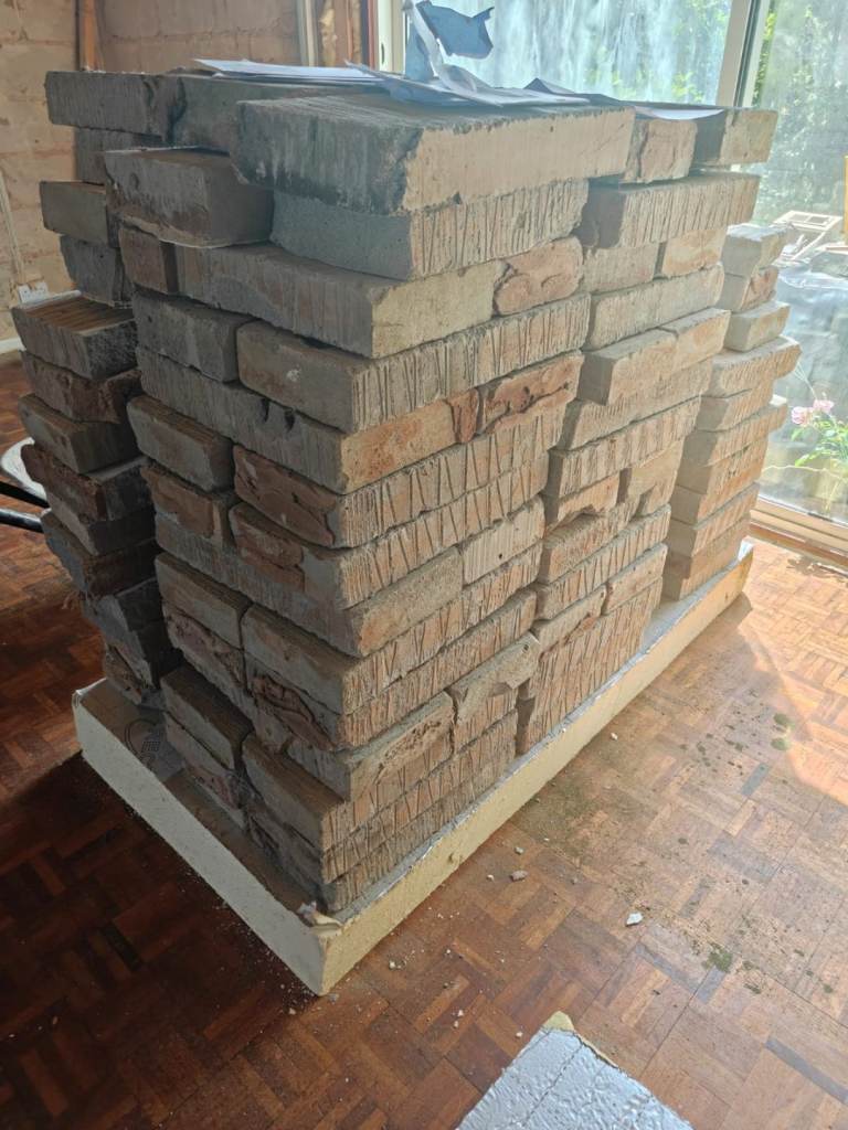 60+ Thermalite blocks. FREE TO TAKE!!!
