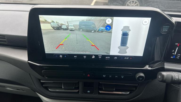 2025 Ford Tourneo Custom 340 L2 Petrol Fwd 2.5 PHEV 232ps H1 Zetec 8 seater Auto Standard Roof Mi...