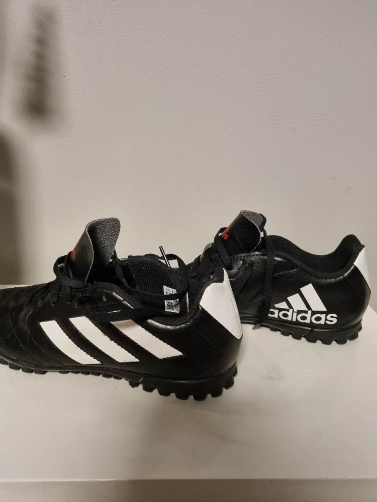 Adidas trainers 