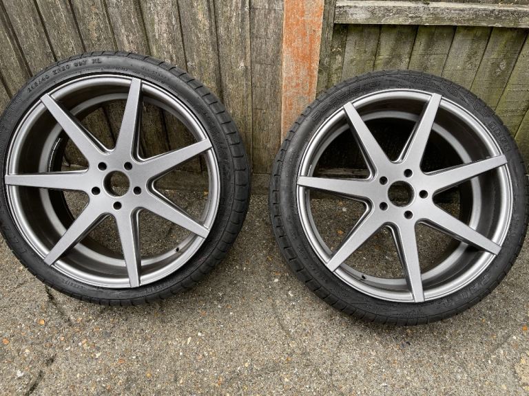 Japan Racing JR20 alloy wheels, 20inch rim, 5x114.3 