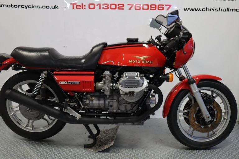 1978 Moto Guzzi Le-Mans MK1. 