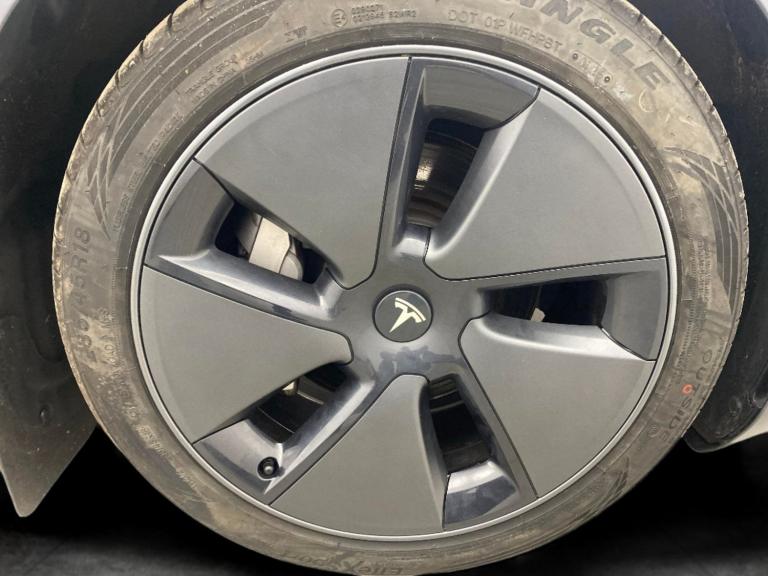 2021 Tesla Model 3 (Dual Motor) Long Range Saloon 4dr Electric Auto 4WDE (346 ps) - PARK ASSIS Sa...