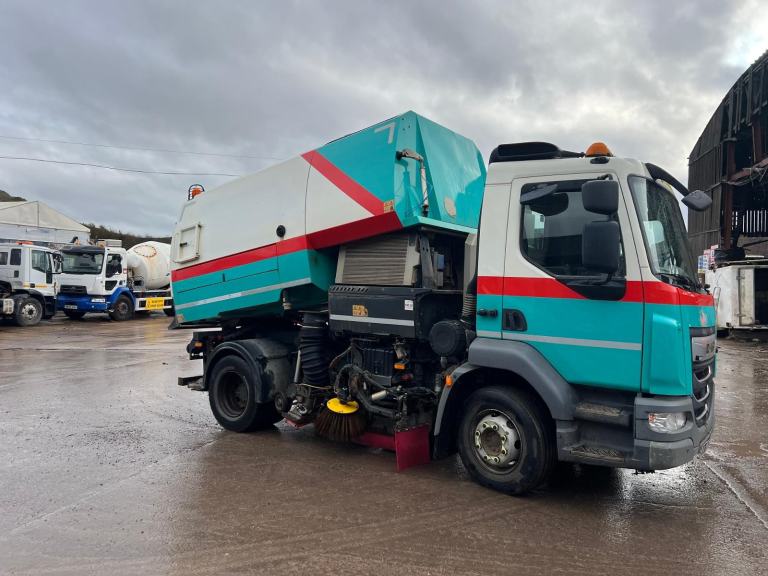 DAF TRUCKS LF 230FA JOHNSTON SWEEPER 2018 