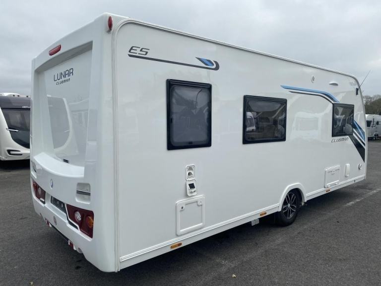 2017 LUNAR CLUBMAN ES LUXURY TOURING CARAVAN
