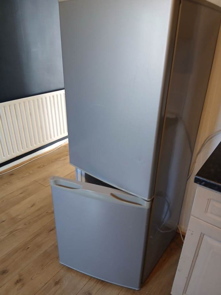 Fridge freezer
