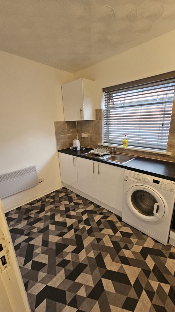 One single bedroom flat including all bills