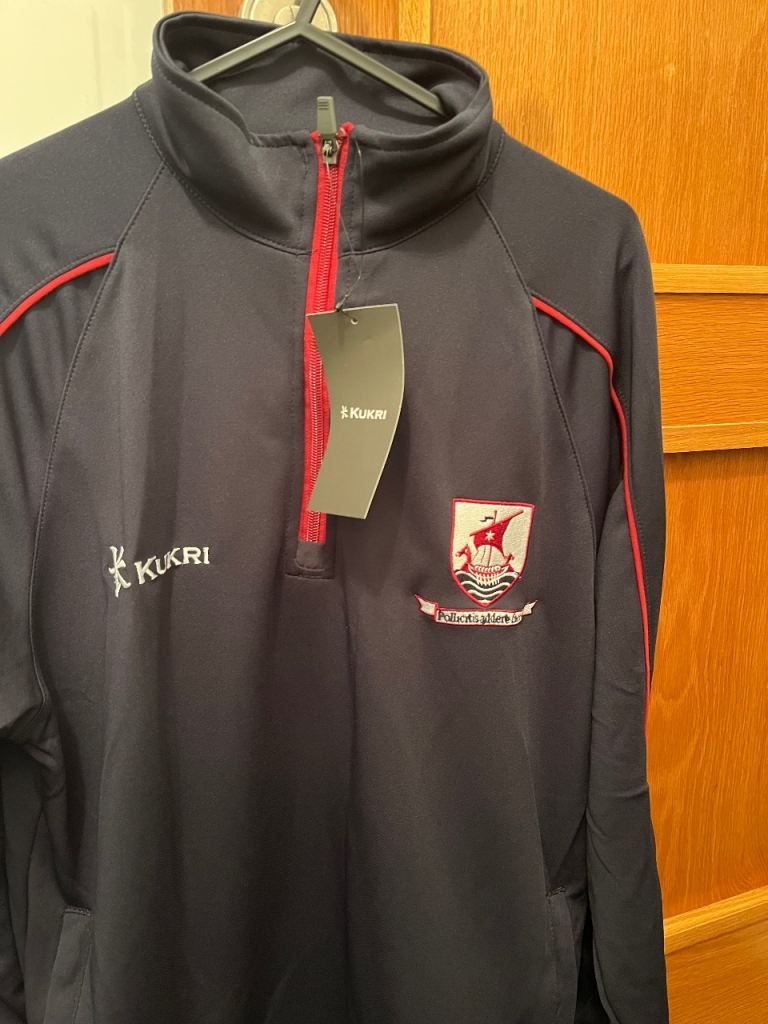 Kukri retro classic track top 