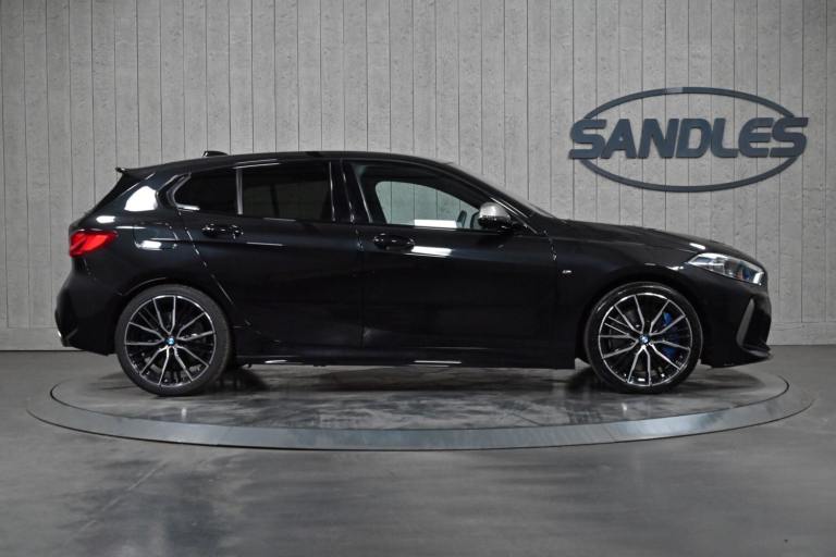 2023 BMW 1 Series 2.0 M135i Auto xDrive Euro 6 (s/s) 5dr HATCHBACK Petrol Automatic