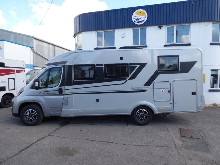 Adria Compact supreme DL DIESEL AUTOMATIC 2025