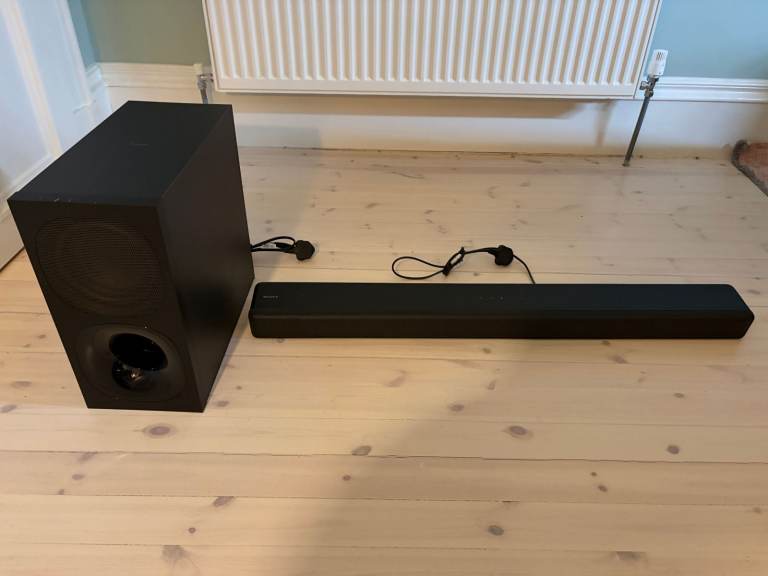Integrated system (HT-G700) SONY SOUNDBAR (SA-G700) and SUBWOOFER (SA-WG700)