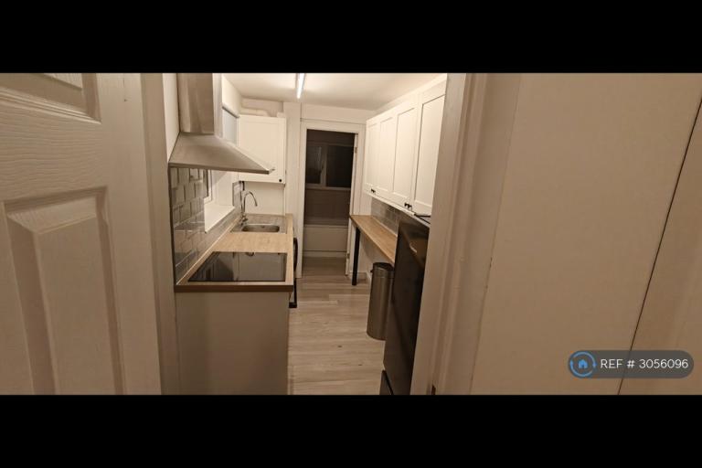 3 bedroom house in East St, Kidderminster, DY10 (3 bed) (#3056096)