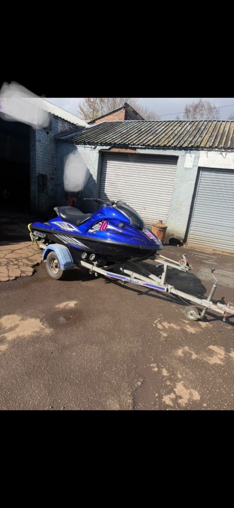 Yamaha gp1300r waverunner jet ski 