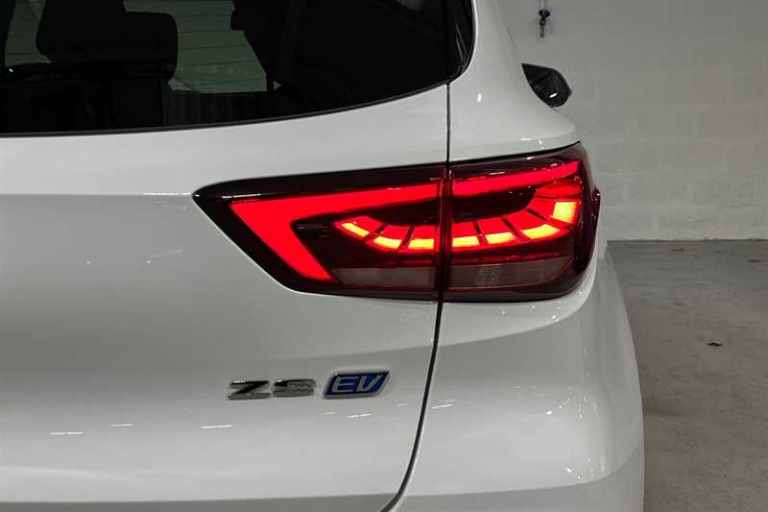 2025 MG MG ZS 130kW Trophy Connect EV 51kWh 5dr Auto HATCHBACK ELECTRIC Automatic