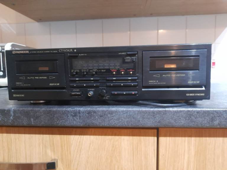 Pioneer tape deck