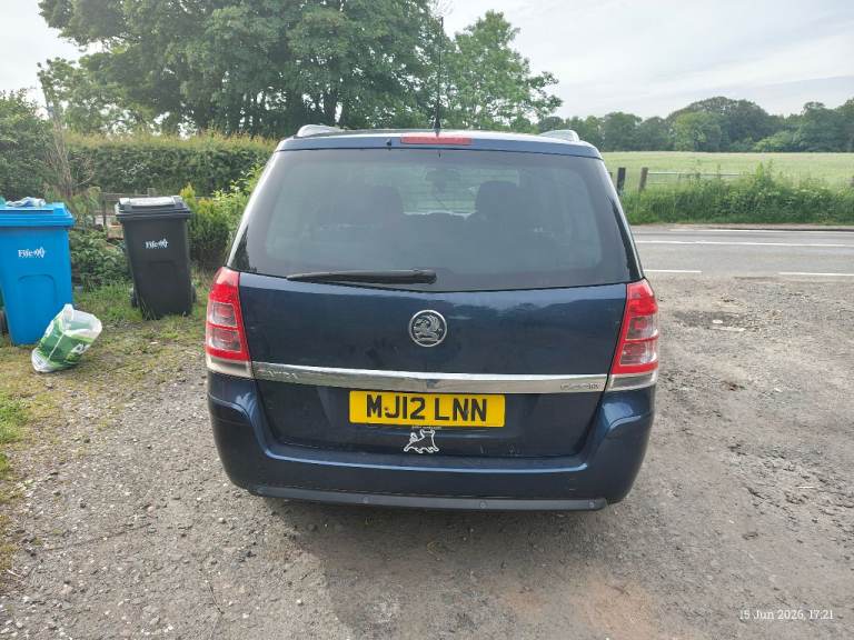 Vauxhall, ZAFIRA, MPV, 2012, Manual, 1686 (cc), 5 doors