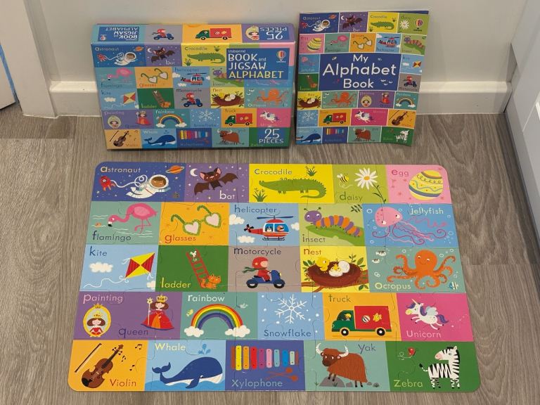 Usborne Book and Jigsaw Puzzle Alphabet 25 Pieces Complete & Boxed 