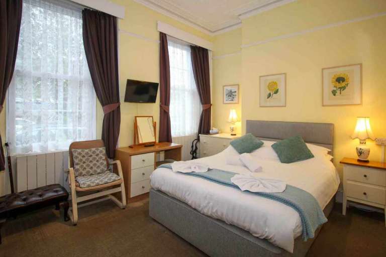 Torquay Guest House for sale, 